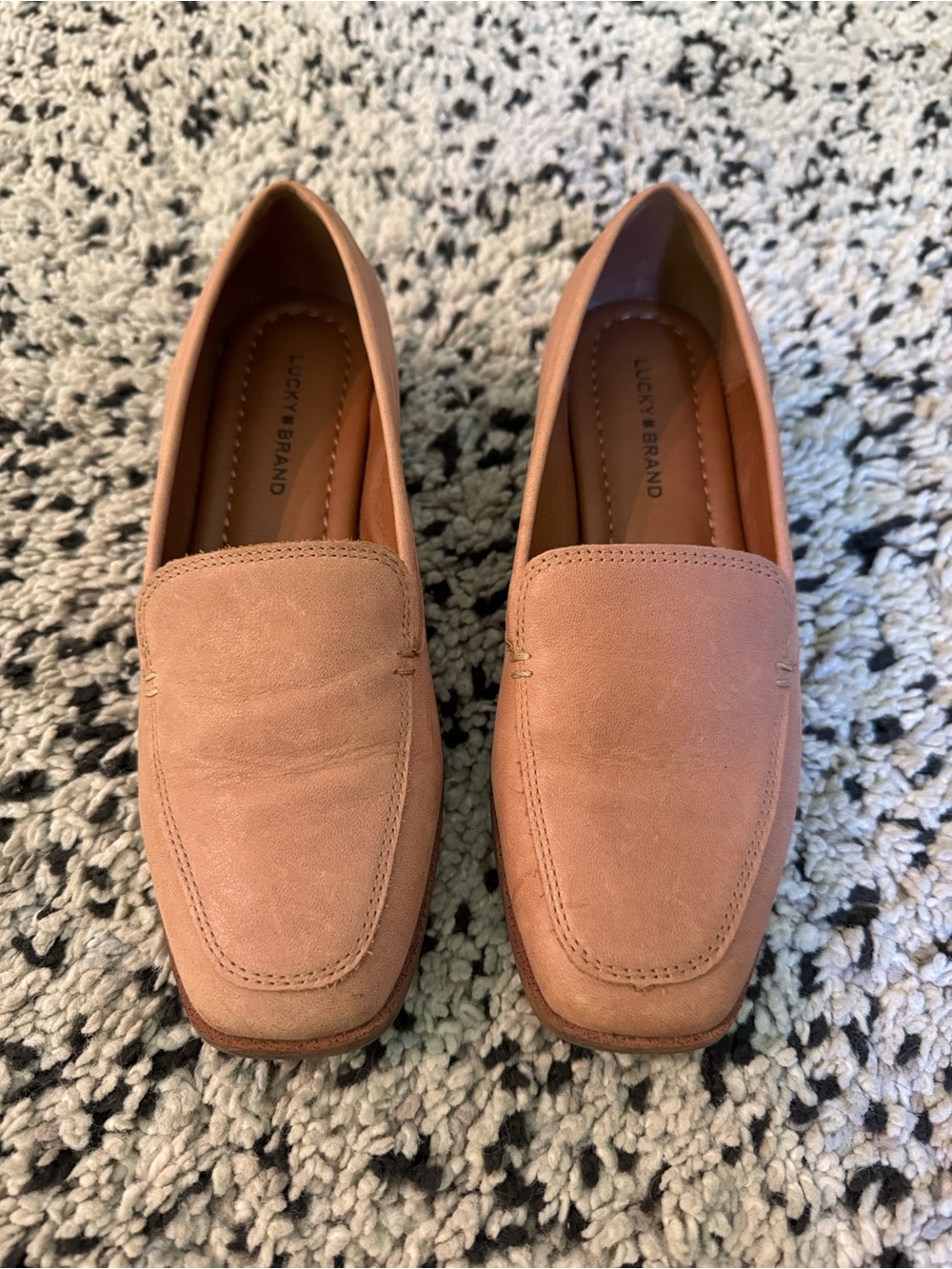 Lucky Brand Tan Loafers Size 6